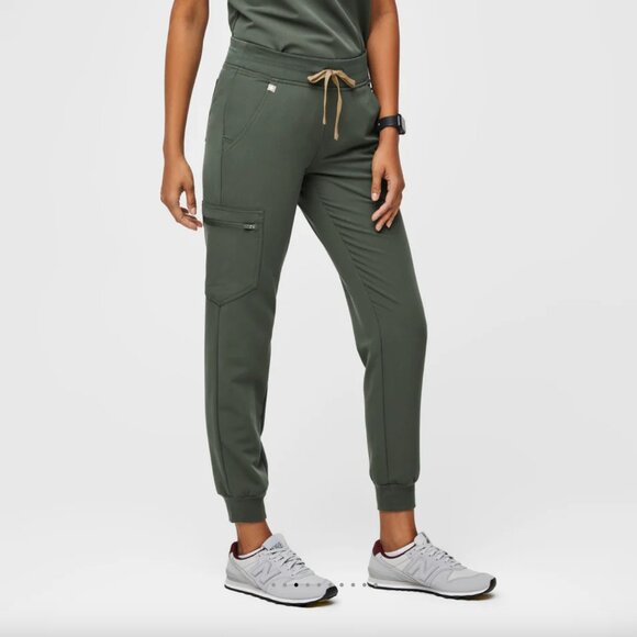 Figs Moss Green Zamora Jogger Scrub Pants - Picture 3 of 12